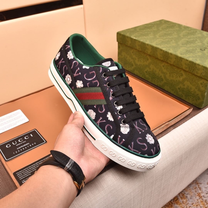 Gucci Sneakers